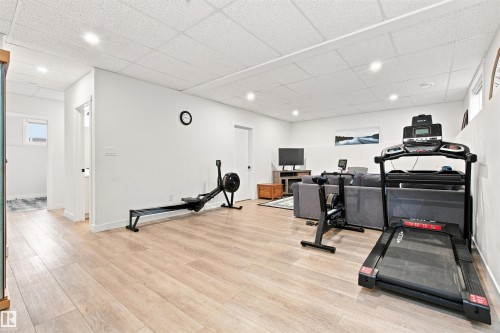 328 Fundy Way, Cold Lake, AB - Indoor Photo Showing Gym Room