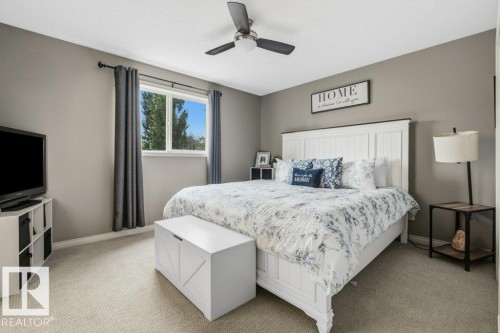 41 Ashton Gate, Spruce Grove, AB - Indoor Photo Showing Bedroom