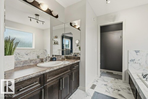 41 Ashton Gate, Spruce Grove, AB - Indoor Photo Showing Bathroom