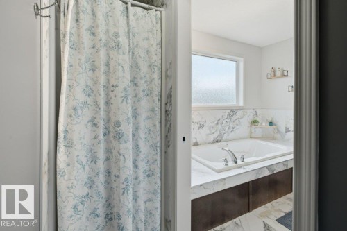 41 Ashton Gate, Spruce Grove, AB - Indoor Photo Showing Bathroom