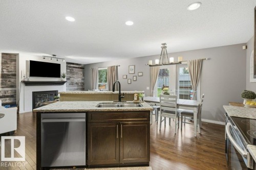 41 Ashton Gate, Spruce Grove, AB - Indoor Photo Showing Kitchen With Double Sink