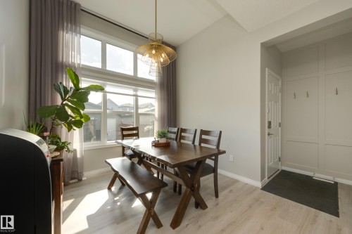 9943 227 Street Nw, Edmonton, AB - Indoor Photo Showing Dining Room