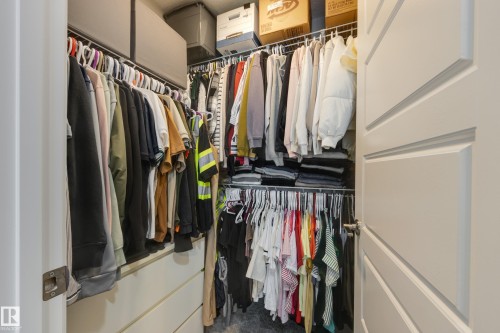 9943 227 Street Nw, Edmonton, AB - Indoor With Storage