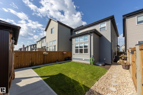 9943 227 Street Nw, Edmonton, AB - Outdoor
