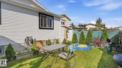 493 Kirkness Road Nw, Edmonton, AB - Outdoor
