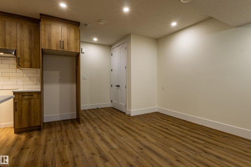 5139 123 Street Nw, Edmonton, AB 