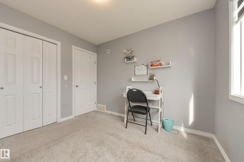 22123 88 Avenue Nw, Edmonton, AB - Indoor