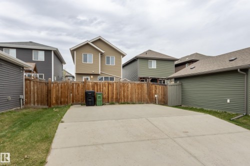 22123 88 Avenue Nw, Edmonton, AB - Outdoor