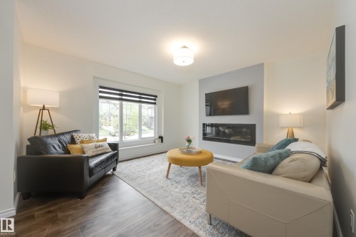 22123 88 Avenue Nw, Edmonton, AB - Indoor Photo Showing Living Room With Fireplace