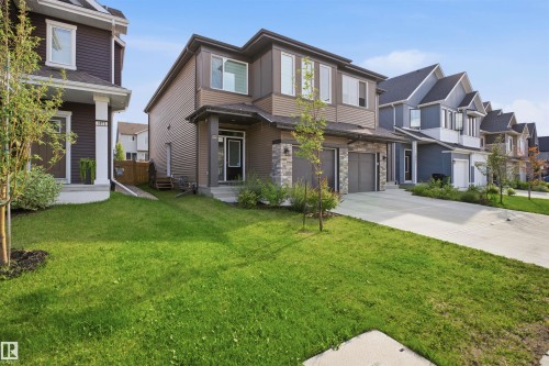 3877 Chrustawka Place Sw, Edmonton, AB - Outdoor With Facade