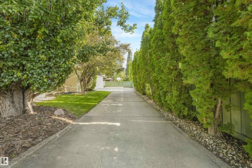 110 Weaver Drive Nw, Edmonton, AB 
