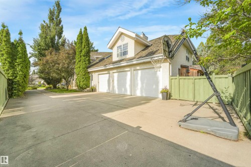 110 Weaver Drive Nw, Edmonton, AB 