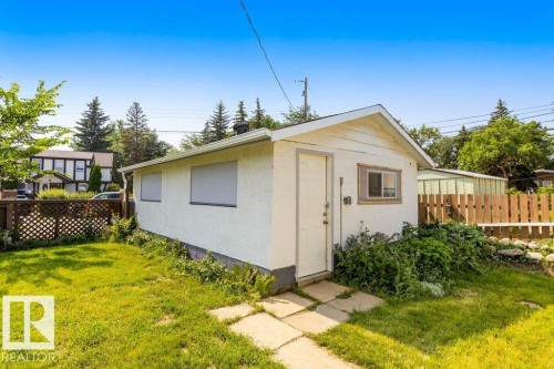2 Mill Drive, St. Albert, AB - Outdoor