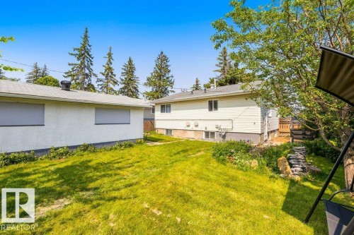2 Mill Drive, St. Albert, AB - Outdoor