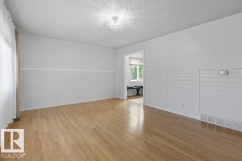 2 Mill Drive, St. Albert, AB - Indoor Photo Showing Other Room