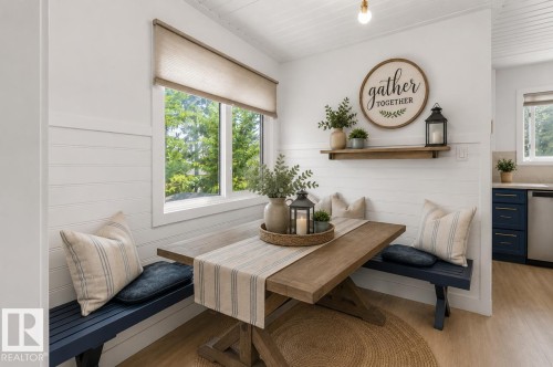 2 Mill Drive, St. Albert, AB - Indoor Photo Showing Dining Room