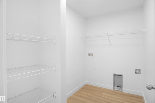 19446 22A Avenue Nw, Edmonton, AB - Indoor With Storage