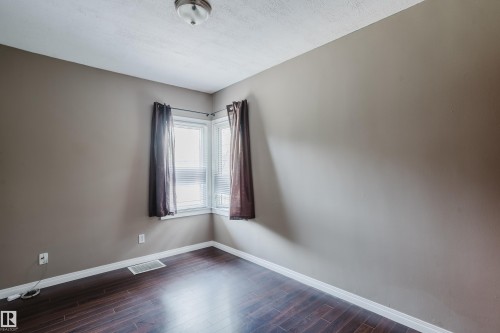 12811 117 Avenue Nw, Edmonton, AB - Indoor Photo Showing Other Room