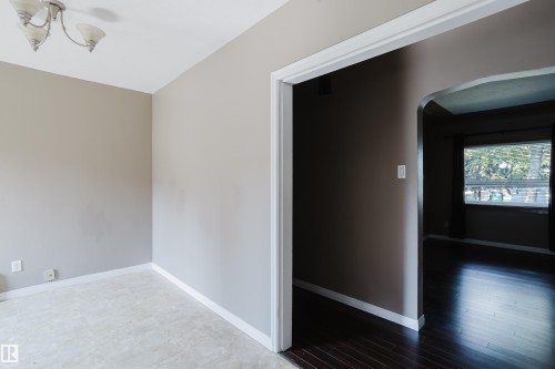 12811 117 Avenue Nw, Edmonton, AB - Indoor Photo Showing Other Room