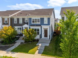 2627 MAPLE Way NW  Edmonton, AB T6T 2E9