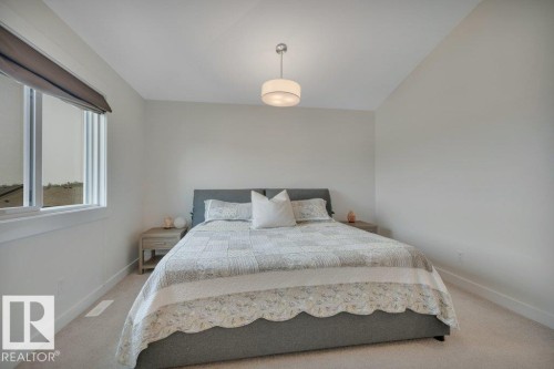 5329 Lark Landing Nw, Edmonton, AB - Indoor Photo Showing Bedroom