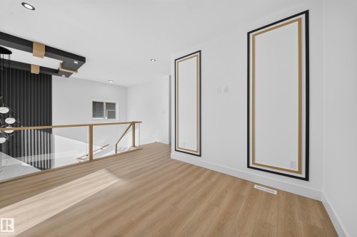 8512 Mayday Run Sw, Edmonton, AB - Indoor Photo Showing Other Room