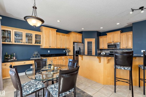 17807 111 Street Nw, Edmonton, AB - Indoor
