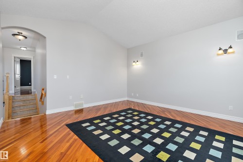 17807 111 Street Nw, Edmonton, AB - Indoor Photo Showing Other Room