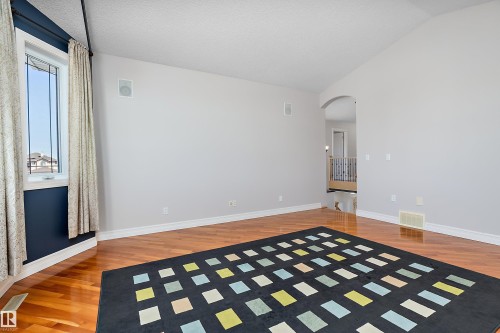 17807 111 Street Nw, Edmonton, AB - Indoor Photo Showing Other Room