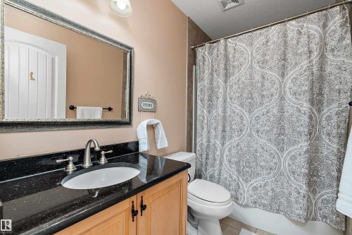 17807 111 Street Nw, Edmonton, AB - Indoor Photo Showing Bathroom