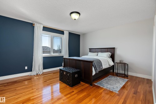 17807 111 Street Nw, Edmonton, AB - Indoor Photo Showing Bedroom