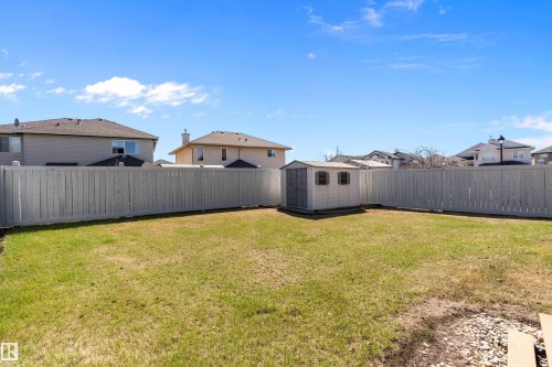 17807 111 Street Nw, Edmonton, AB - Outdoor