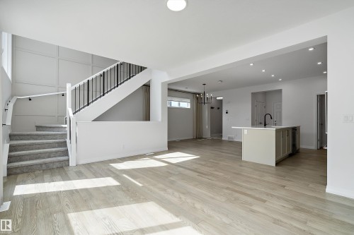 3249 Dixon Way Sw, Edmonton, AB - Indoor