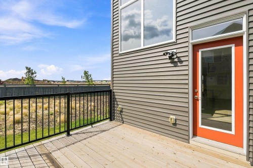 3249 Dixon Way Sw, Edmonton, AB - Outdoor