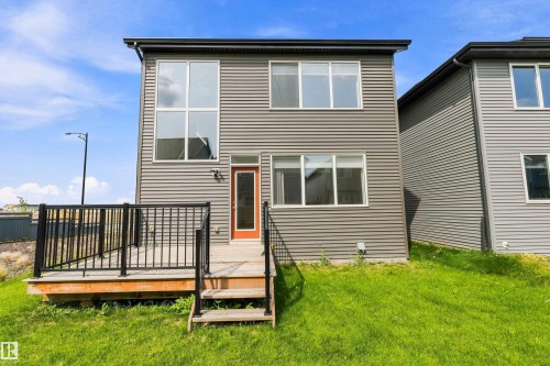 3249 Dixon Way Sw, Edmonton, AB - Outdoor