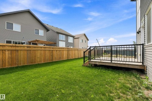 3249 Dixon Way Sw, Edmonton, AB - Outdoor