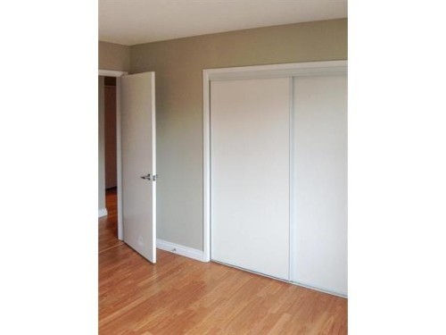 #306 10415 93 St Nw, Edmonton, AB - Indoor Photo Showing Other Room