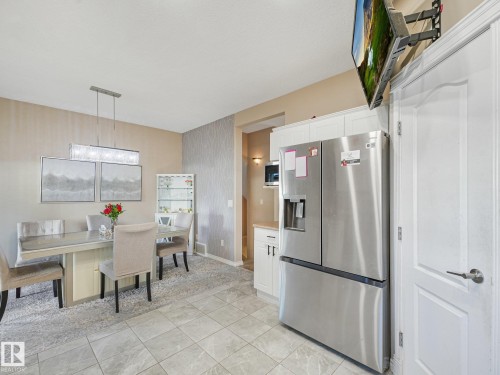 #48 1780 Glastonbury Bv Nw, Edmonton, AB - Indoor