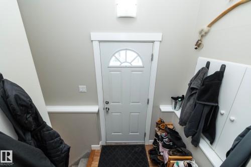 10623 75 Street Nw, Edmonton, AB - Indoor Photo Showing Other Room