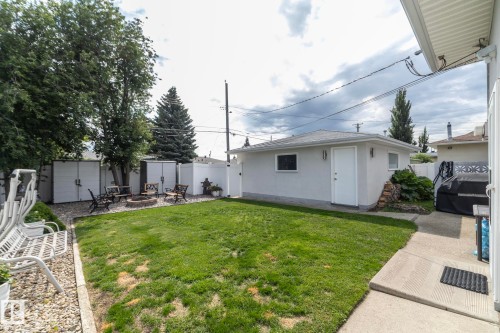 10623 75 Street Nw, Edmonton, AB - Outdoor