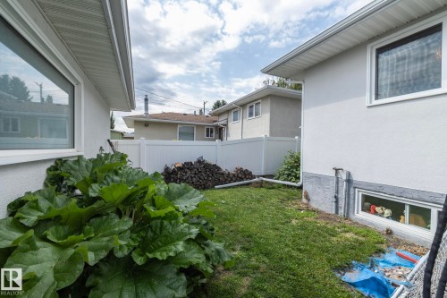 10623 75 Street Nw, Edmonton, AB - Outdoor