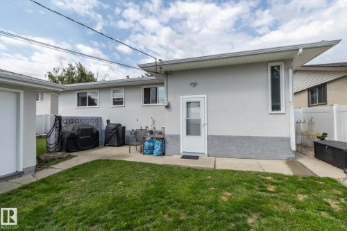10623 75 Street Nw, Edmonton, AB - Outdoor