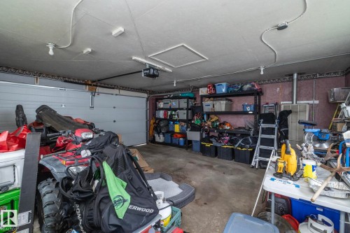 10623 75 Street Nw, Edmonton, AB - Indoor Photo Showing Garage