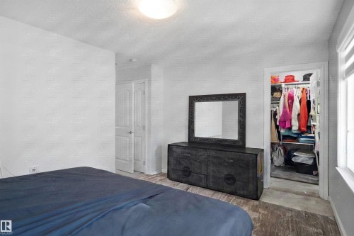 #46 2803 14 Av Nw, Edmonton, AB - Indoor