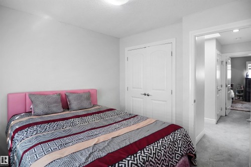 #46 2803 14 Av Nw, Edmonton, AB - Indoor Photo Showing Bedroom