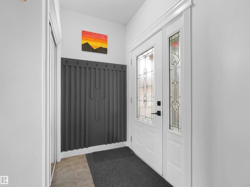 16903 54 Street Nw, Edmonton, AB - Indoor Photo Showing Other Room