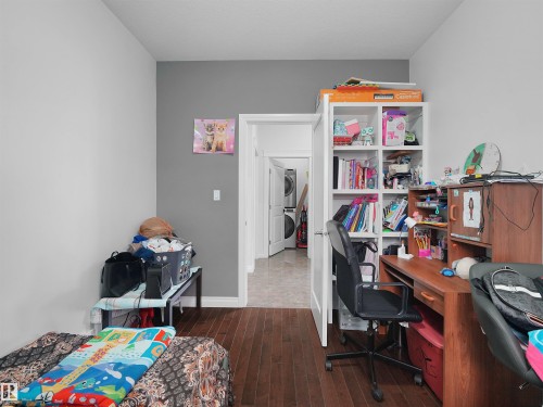 16903 54 Street Nw, Edmonton, AB - Indoor