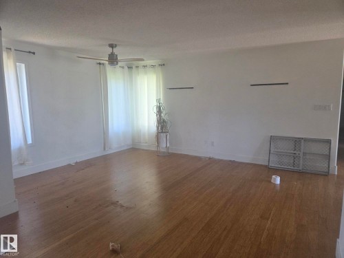Cold Lake, AB - Indoor Photo Showing Other Room