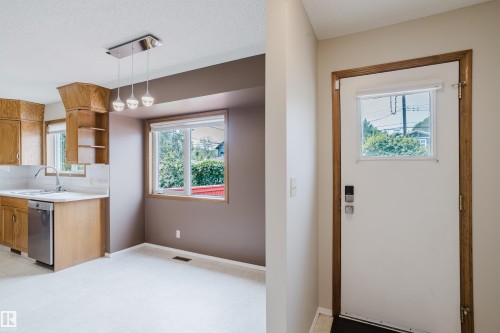 9220 92 Street Nw, Edmonton, AB - Indoor Photo Showing Other Room
