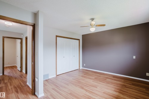 9220 92 Street Nw, Edmonton, AB - Indoor Photo Showing Other Room